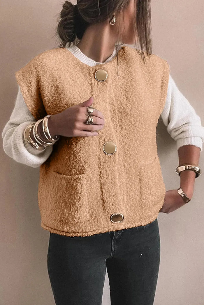 Big Button Accent Fuzzy Pocket Vest – Light French Beige