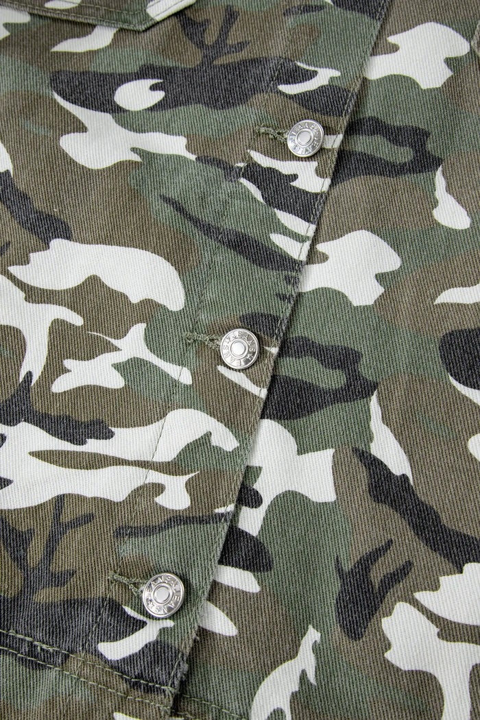 Camo Chest Pockets Oversized Denim Jacket - Outerwear/Denim jackets