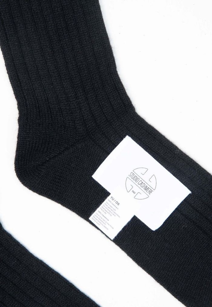 UNI 12 Chausettes en côte traditionnelle 4 fils en cachemire noir