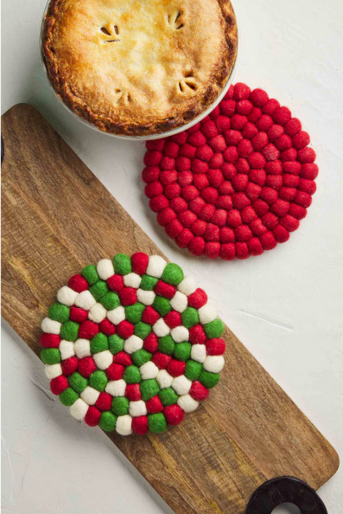 Christman Pom Trivet - Pine & Moss