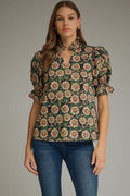 ENTRO Floral Puff Sleeve Top In Green Black
