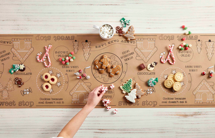 Holiday Kraft Table Runner - Pine & Moss