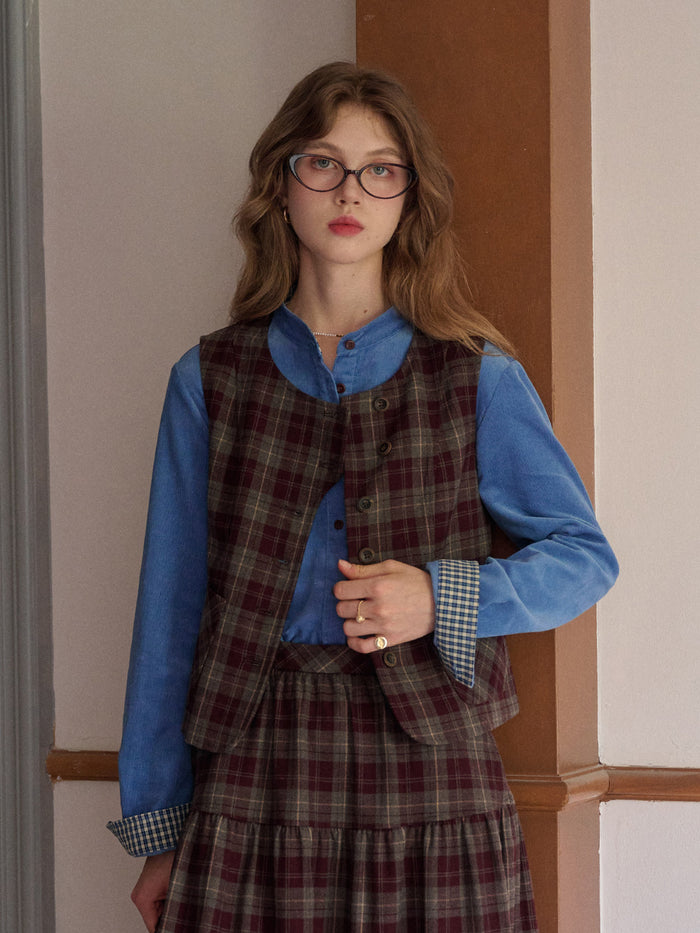 Jenesis Round Neck Plaid Vest