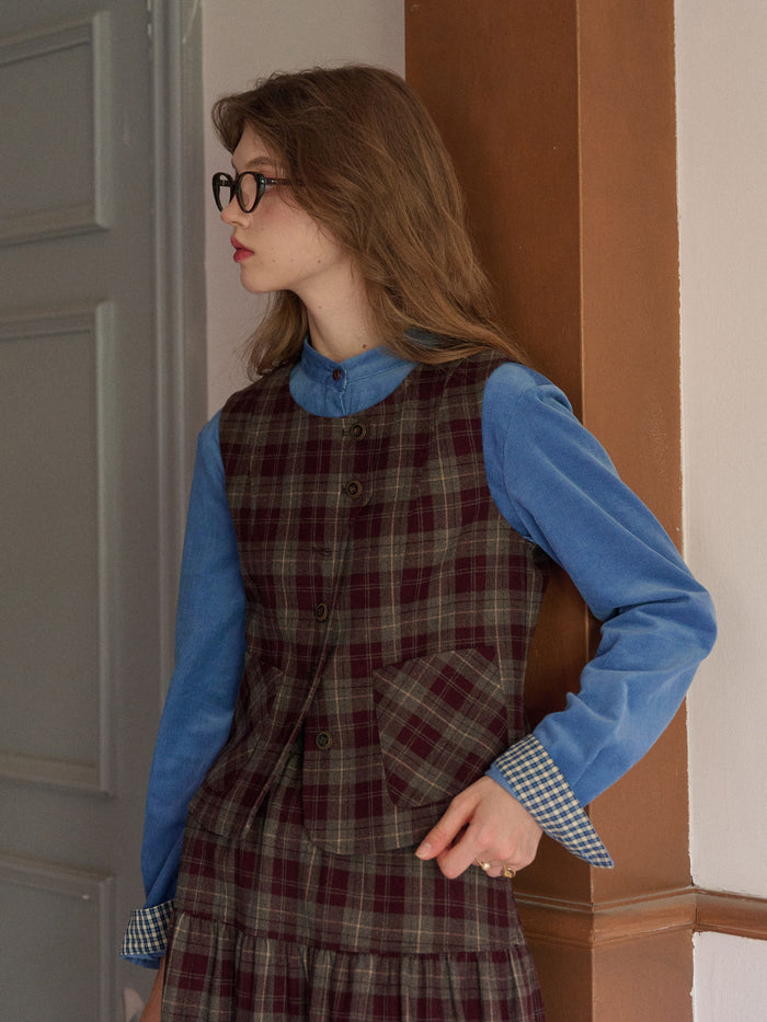 Jenesis Round Neck Plaid Vest