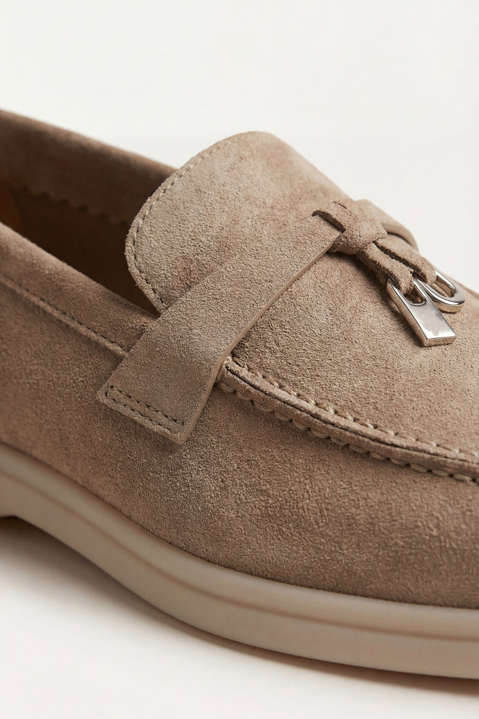 Leonis Buckle Loafer Taupe Brown