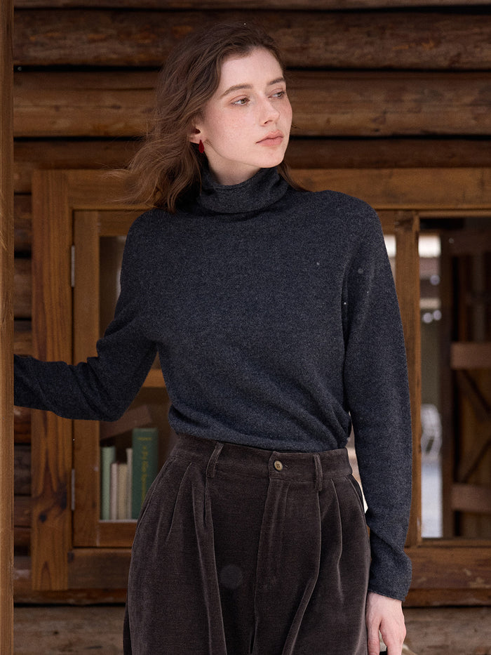 Marilyn Turtleneck Wool Cashmere Sweater