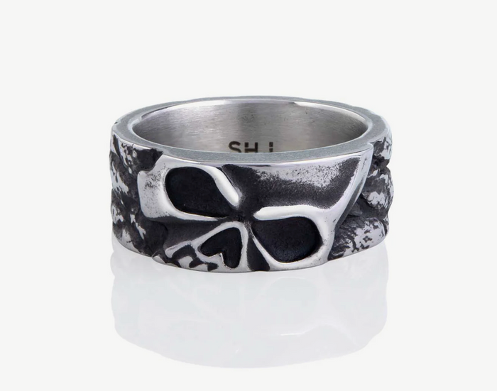 Phantom Skull Band Ring