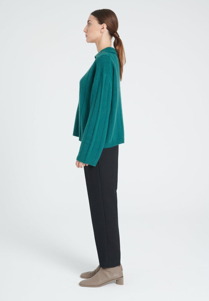 ZAYA 17 Pull col claudine en cachemire 6 fils vert foncé