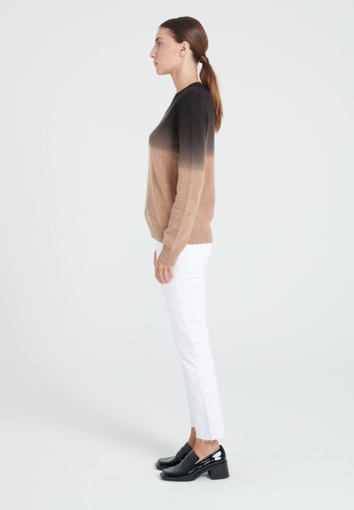 ZAYA 9 Pull col rond tie & dye en cachemire camel et noir