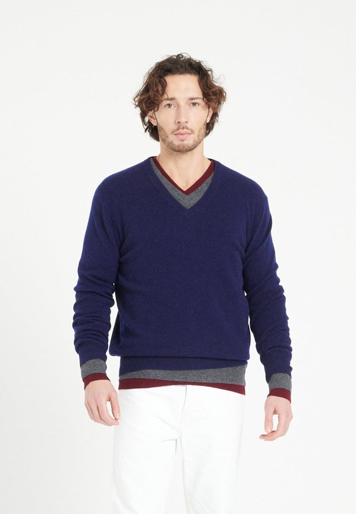 Pull col V homme en cachemire bleu nuit - LUKE 1