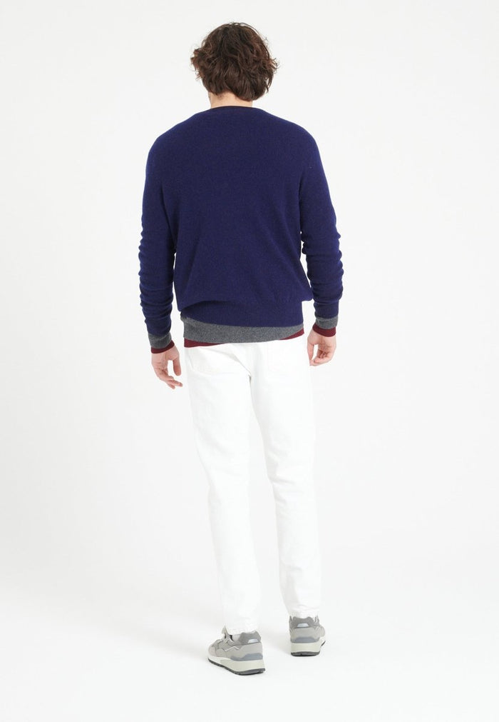 Pull col V homme en cachemire bleu nuit - LUKE 1