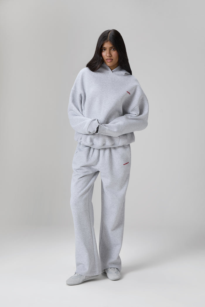 Model is 5'9" and wears a size S.