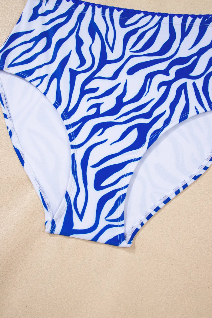Shell Stitched Trim V-Neck Textured High Waist Bikini