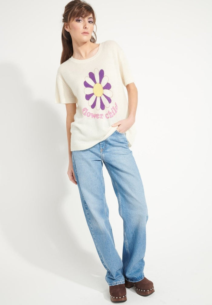 AVA 8 T shirt en cachemire déjaugé col rond manches courtes avec imprimé "FLOWER CHILD" blanc écru