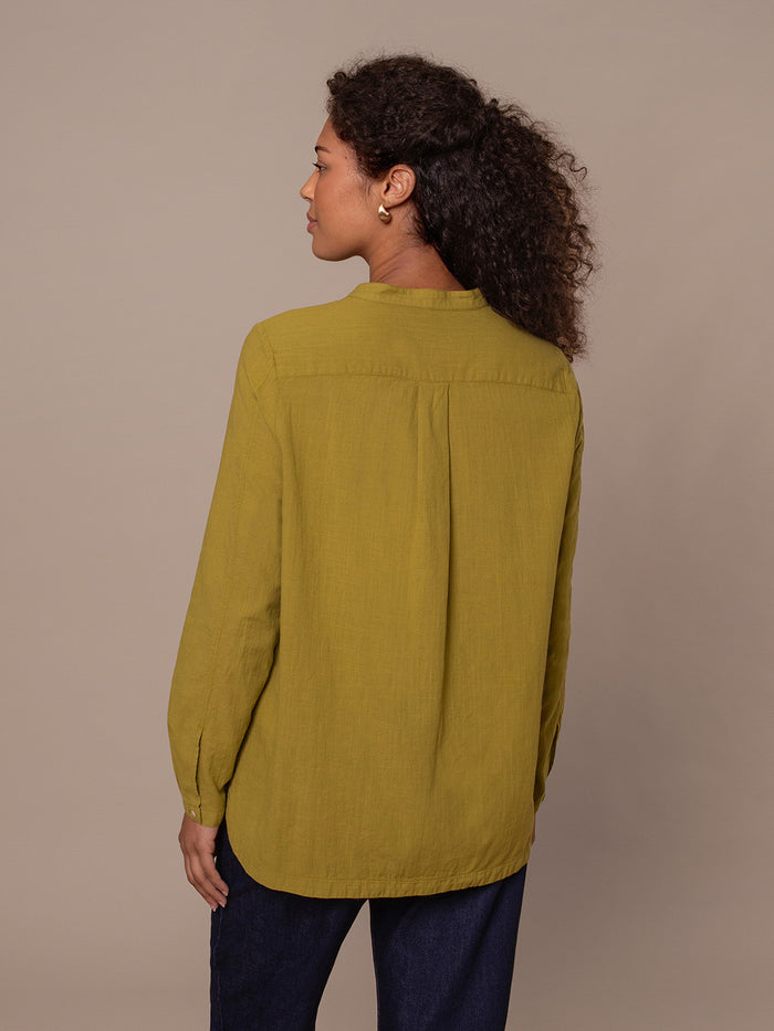 Textured Pleat Back Shirt