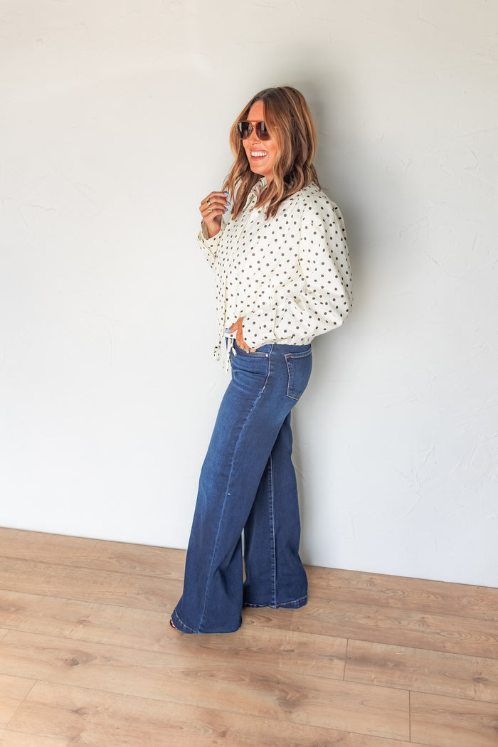 The Olivia Wide Leg Jeans - One Eleven Olive Boutique