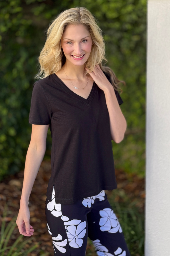 Black slub knit v neck boutique top front view