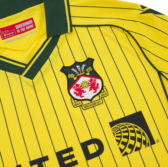 Wrexham AFC 25/26 Away Jersey (700128180001) Apparel Macron